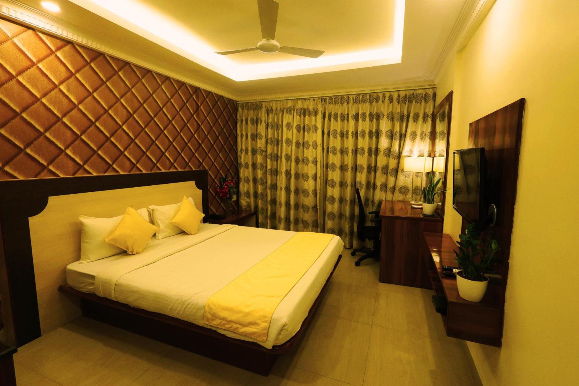 Grand Regency Rajajinagar, Iskcon Temple - Wtc Hotel Bangalore Exterior photo